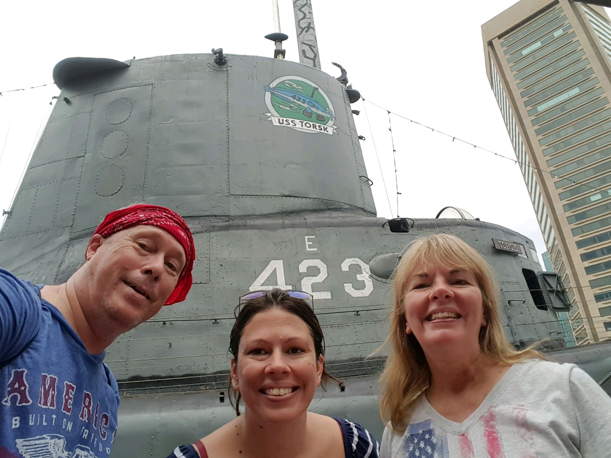 The Lloyds visit #USSTorsk #FindYourSub